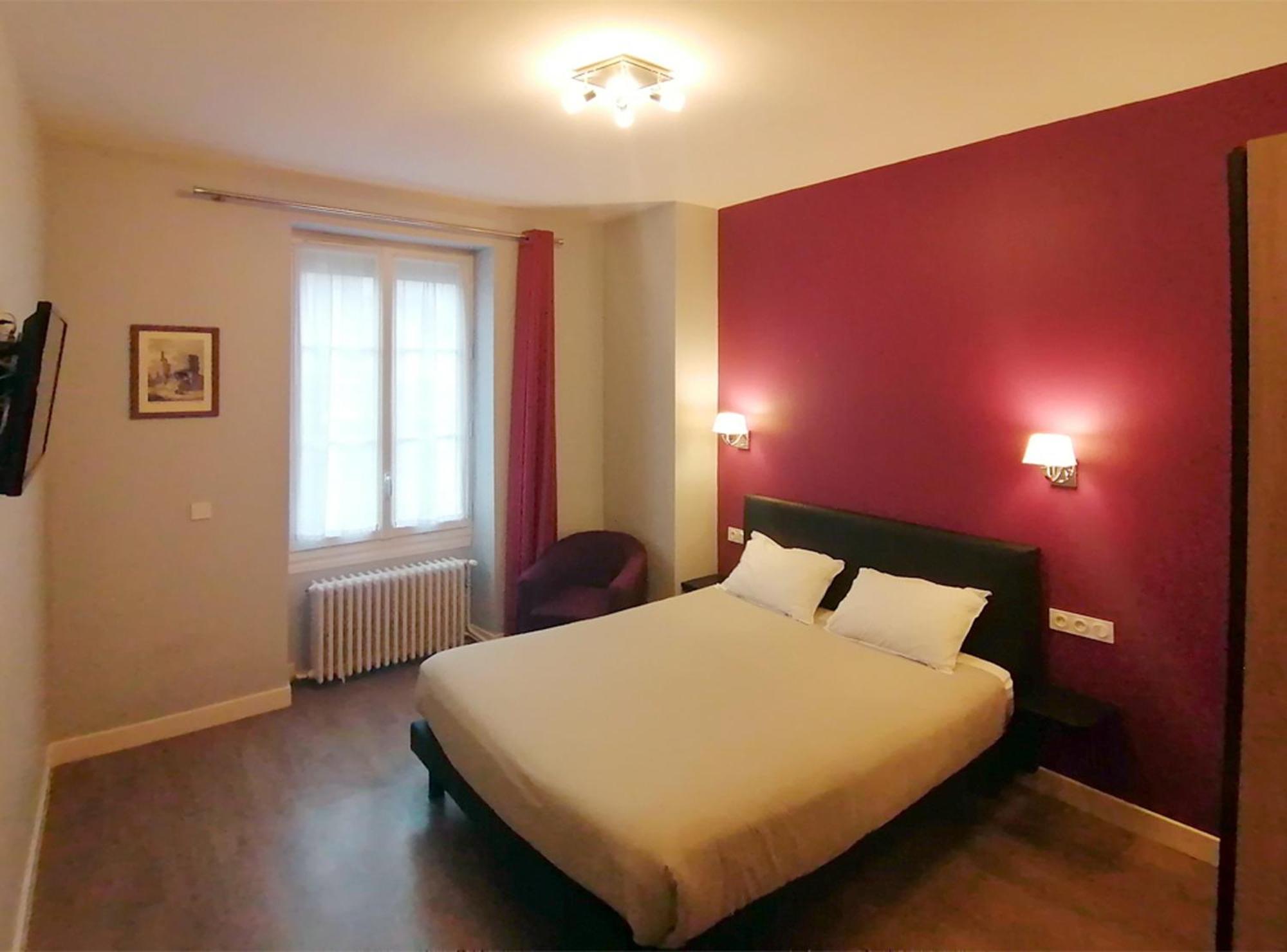 Hotel Le Dormeux Mehun-sur-Yevre Exteriör bild